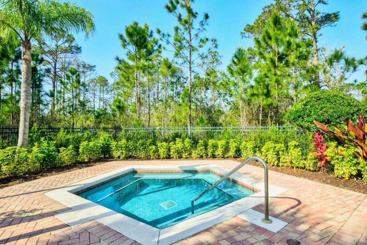 Bright Condo - 2Br With Pool & Hot Tub, Near Disney! Orlando Exterior photo